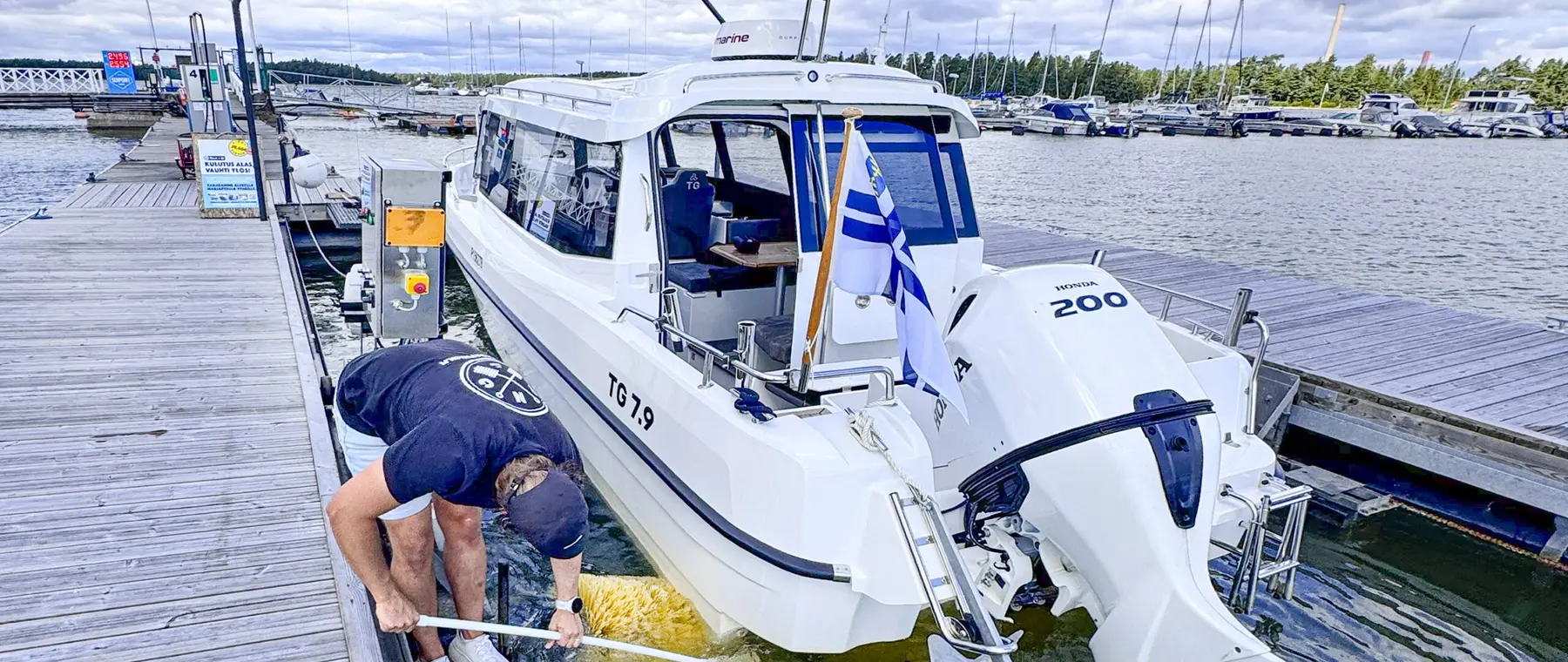 Brush 'n Go Finnish hull-cleaning trial — official company image | Official source: https://yachtingventures.co/can-a-clean-hull-cut-fuel-consumption-finnish-boaters-put-it-to-the-test/