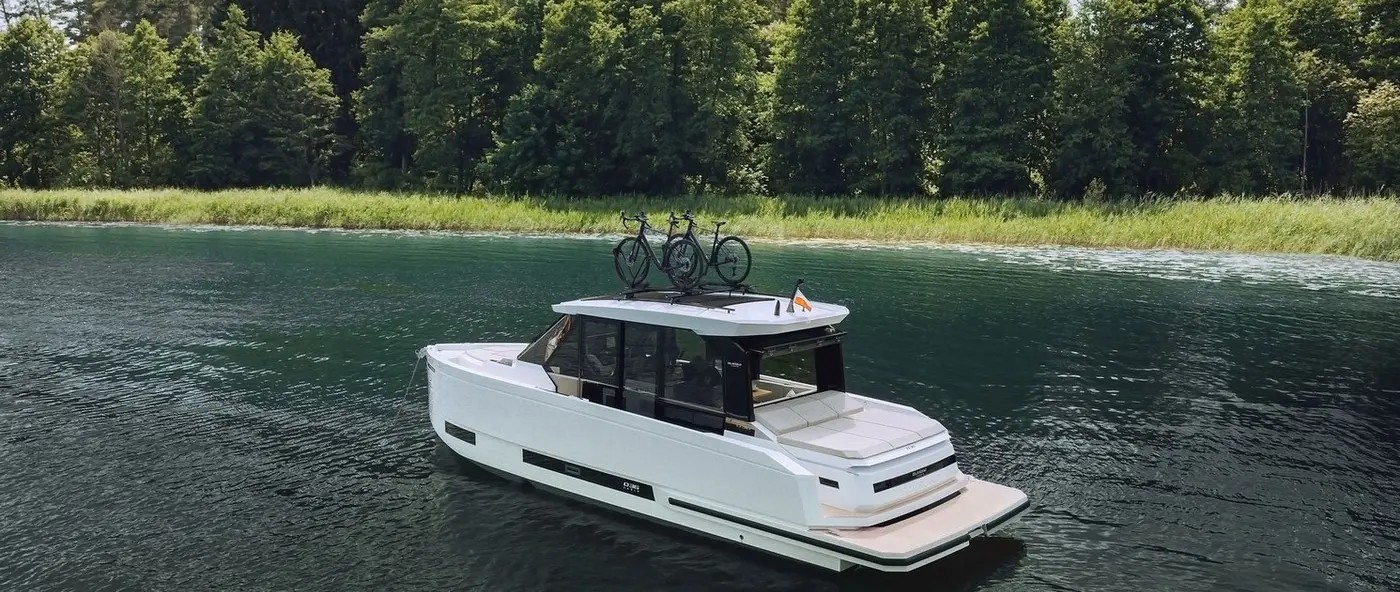 Official source-specific editorial image. Source: https://www.deantonioyachts.com/d36-cabin
