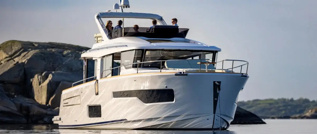 Nimbus Boats | Nimbus 495 Flybridge Brings Long-Stay Nordic Cruising to Fort Lauderdale