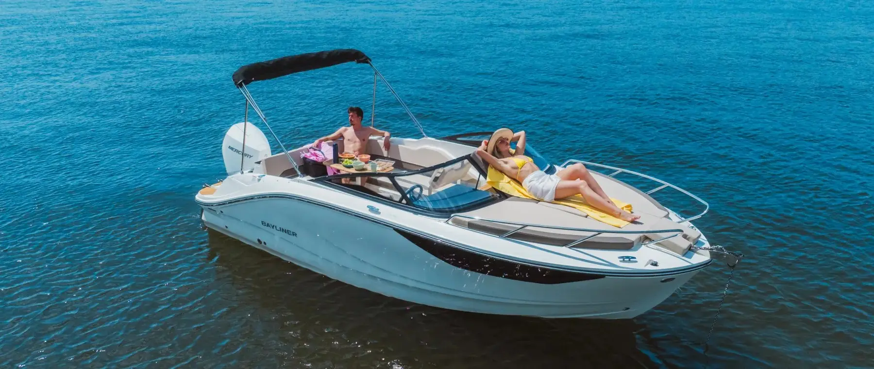 Official source-specific editorial image. Source: https://bayliner.hu/modell/bayliner-c21-outboard/