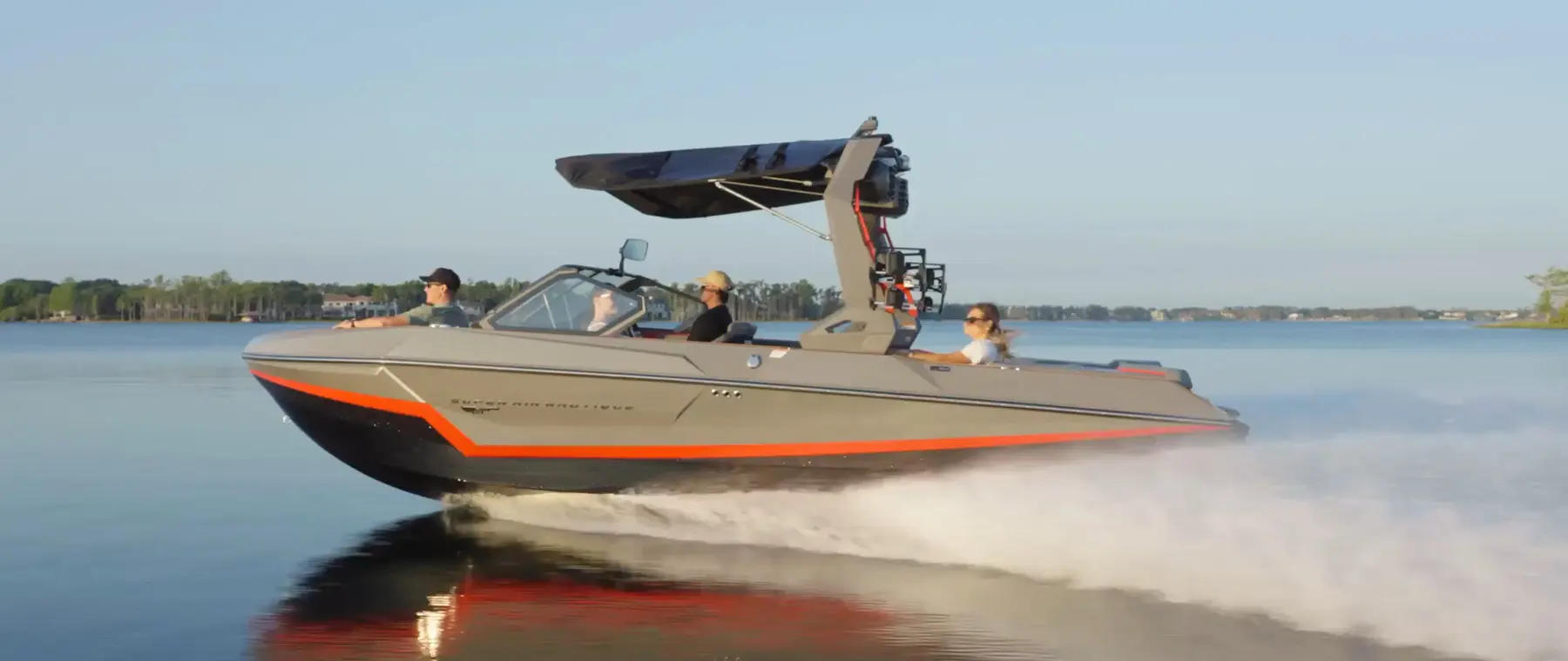 2027 Super Air Nautique S23 Adds 1,100lb Sub-Floor Ballast — official manufacturer image