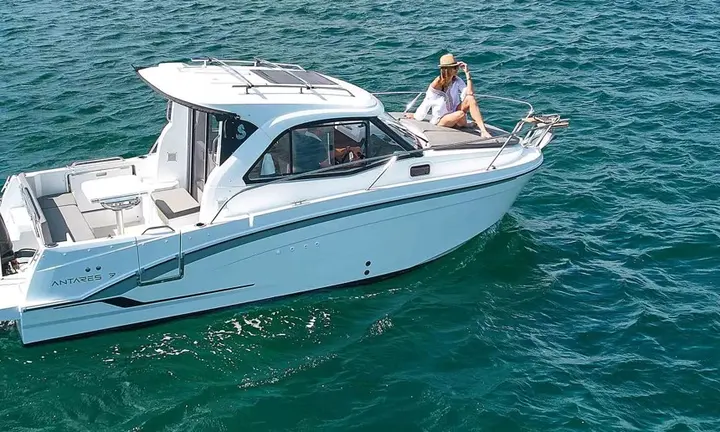 Official boat-builder photograph | BENETEAU Antares 7 Makes a Compact Weekender Work in Cooler Weather