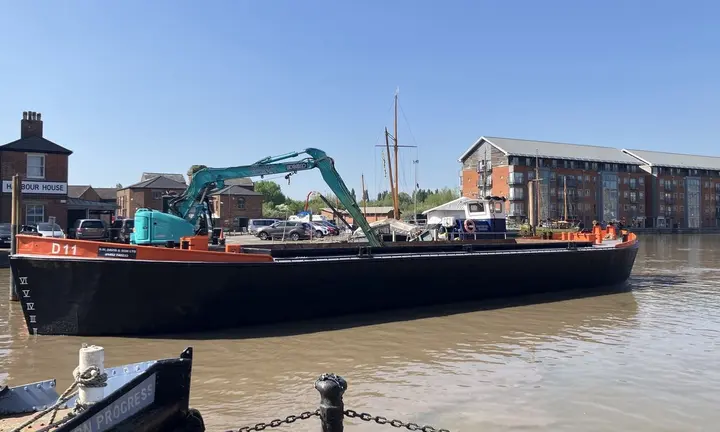 Official source-specific editorial image. Source: https://canalrivertrust.org.uk/news-and-views/news/weve-doubled-our-investment-to-tackle-gloucester-docks-siltation