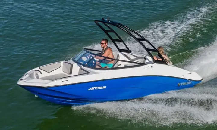Yamaha Introduces AR182 and SX180 on New 17ft 6in Sport Boat Hull — verified source-page image