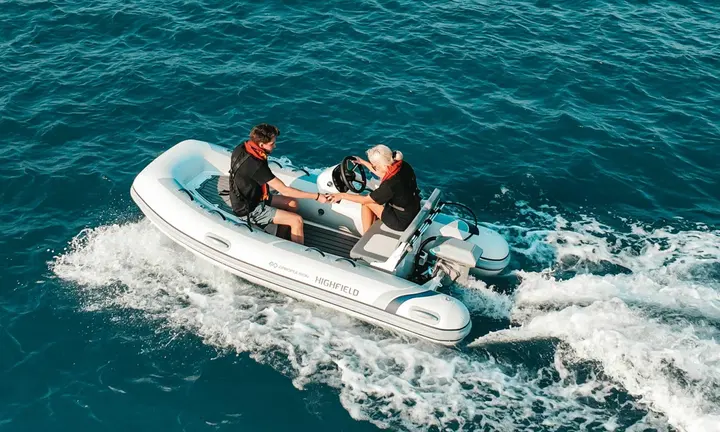 Highfield Launches Classic 340E Electric Tender