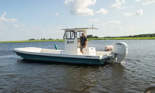 Yamaha Rightwaters Provides 150hp Outboard for New Jersey Oyster Restoration — official Yamaha Marine image