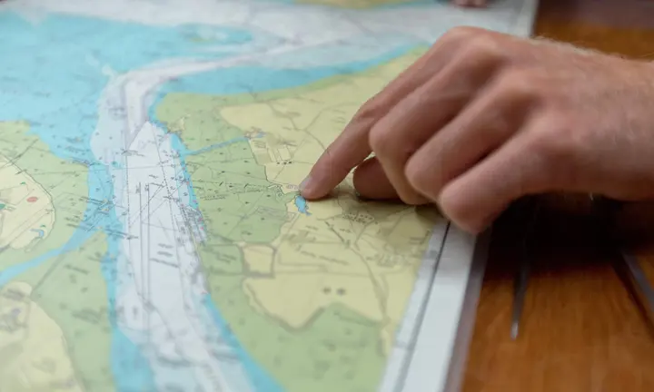 LBG RYA Consultation Highlights Paper-Chart Supply for Small-Boat Navigators — official source image