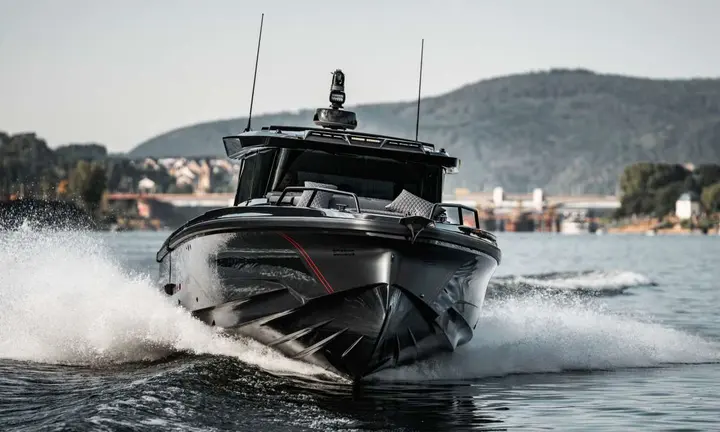 BRABUS Shadow 38 Arrives in 850hp and 1,000hp Forms