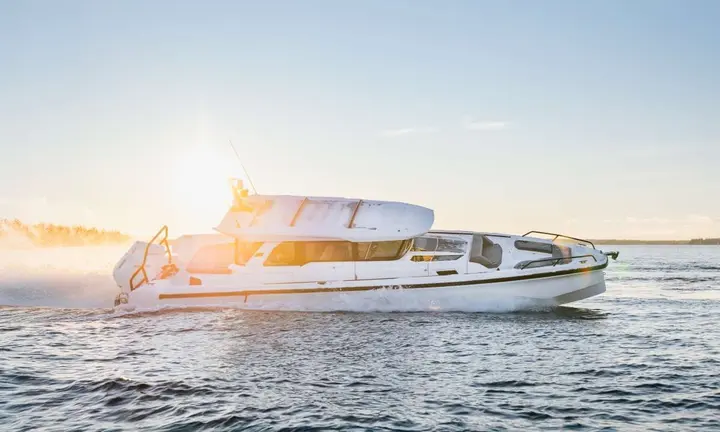 Axopar Launches All-New 38 XC Cross Cabin at Boot Düsseldorf — official Axopar image
