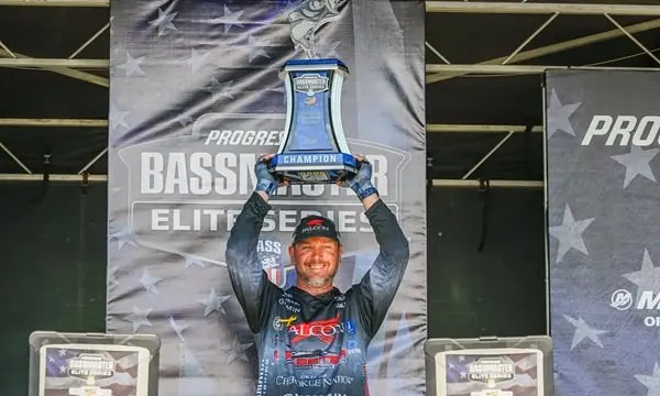 Jason Christie Wins Bassmaster Elite on Tennessee-Tombigbee — official Yamaha Marine image