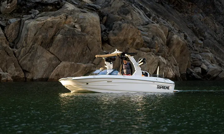 2027 Supreme S220 Adds QuickSurf and New Vert Dash — verified source image