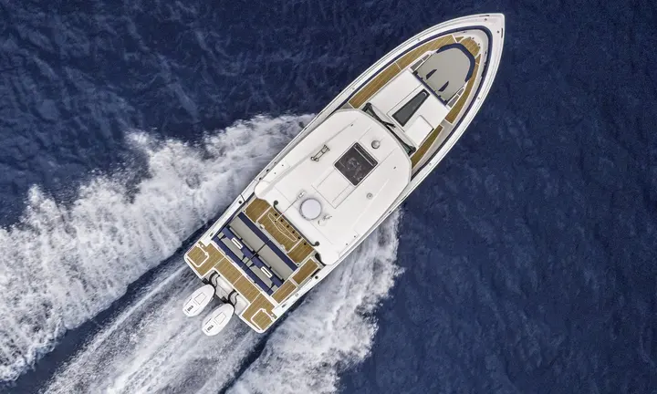 Monterey Introduces 34ft Elite 34 as New Series Flagship — verified source image