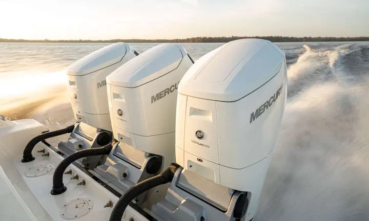 Mercury's Five 300hp V8 Outboards Serve Different Boat Types - official source photograph