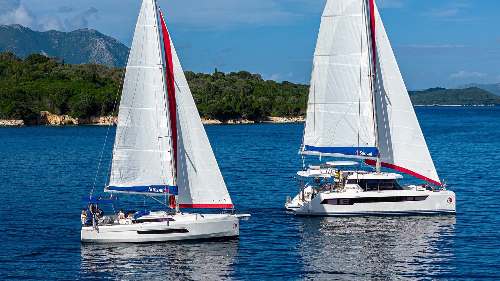 Sailing Holidays Combine Dinghy Training and Family Time in 2026 — official source photograph