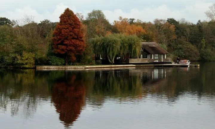 Norfolkbroads.com official Wroxham Broad destination photography