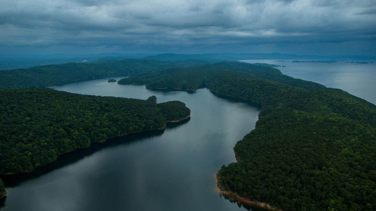 Arkansas State Parks official Lake Ouachita aerial photograph