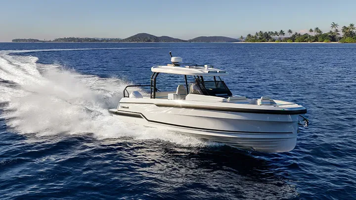Wellcraft 33 T-Top — official Wellcraft image