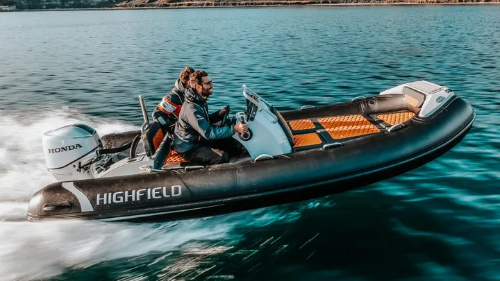 Sport 460 — official Highfield Boats image