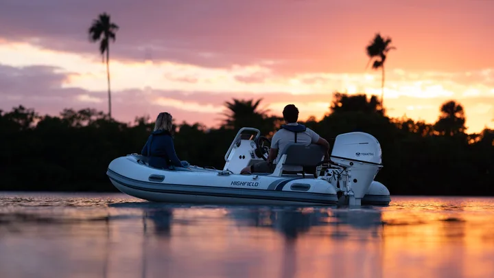 Classic 380 — official Highfield Boats image