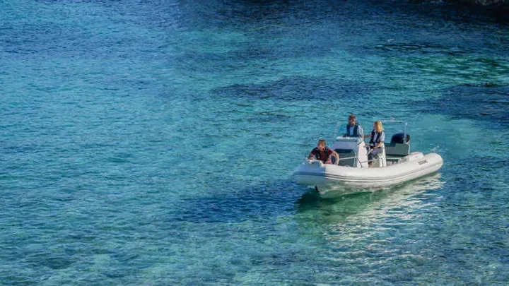 MEDLINE 5.8 — official Zodiac Nautic image