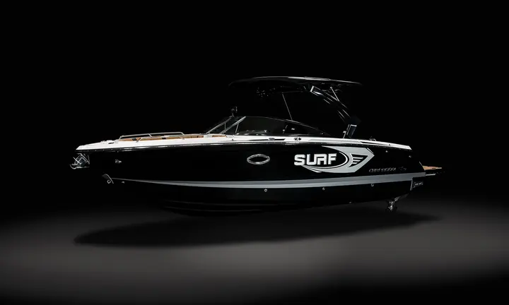 Chaparral 28 Surf — official Chaparral image