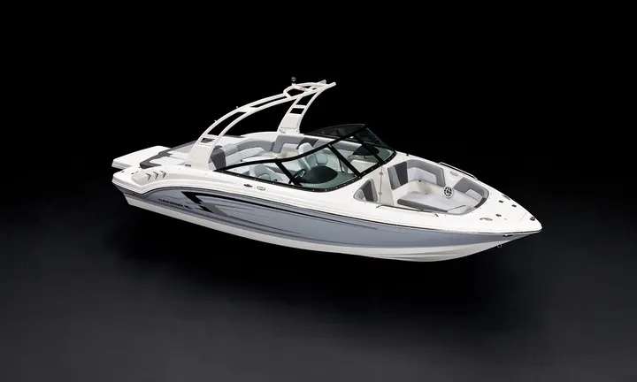 Chaparral 23 SSi — official Chaparral image