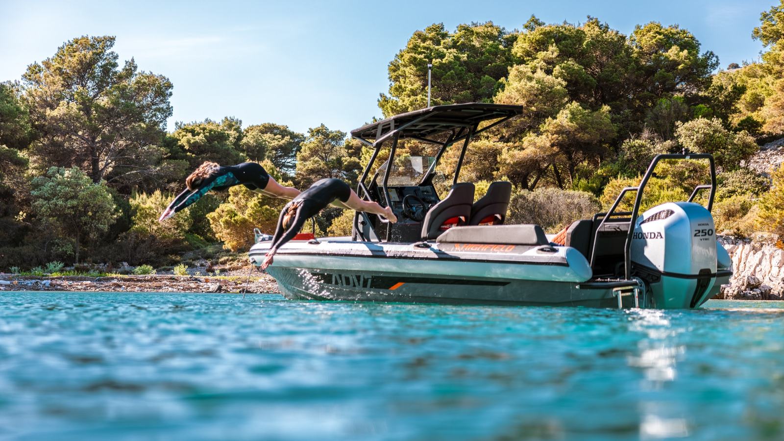 ADV7 — official Highfield Boats image