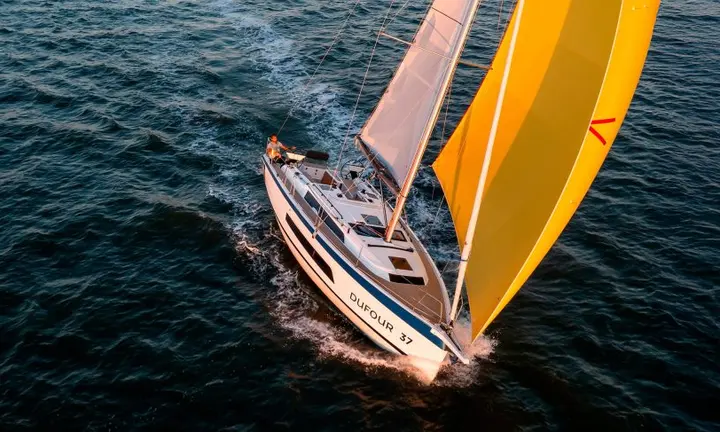 Dufour 37 — official Dufour Yachts image