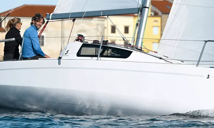 First 24 — official Beneteau image