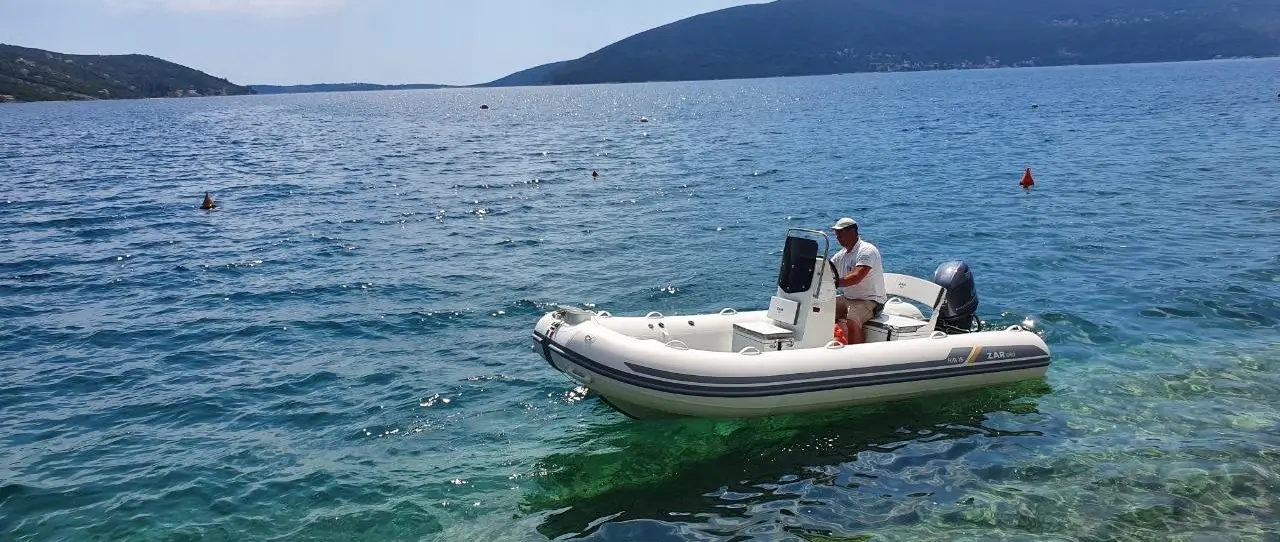 Official ZAR mini manufacturer RIB 15 photograph.