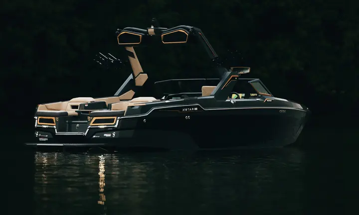 MasterCraft Launches Redesigned 22-Foot X22 Towboat official image 2026