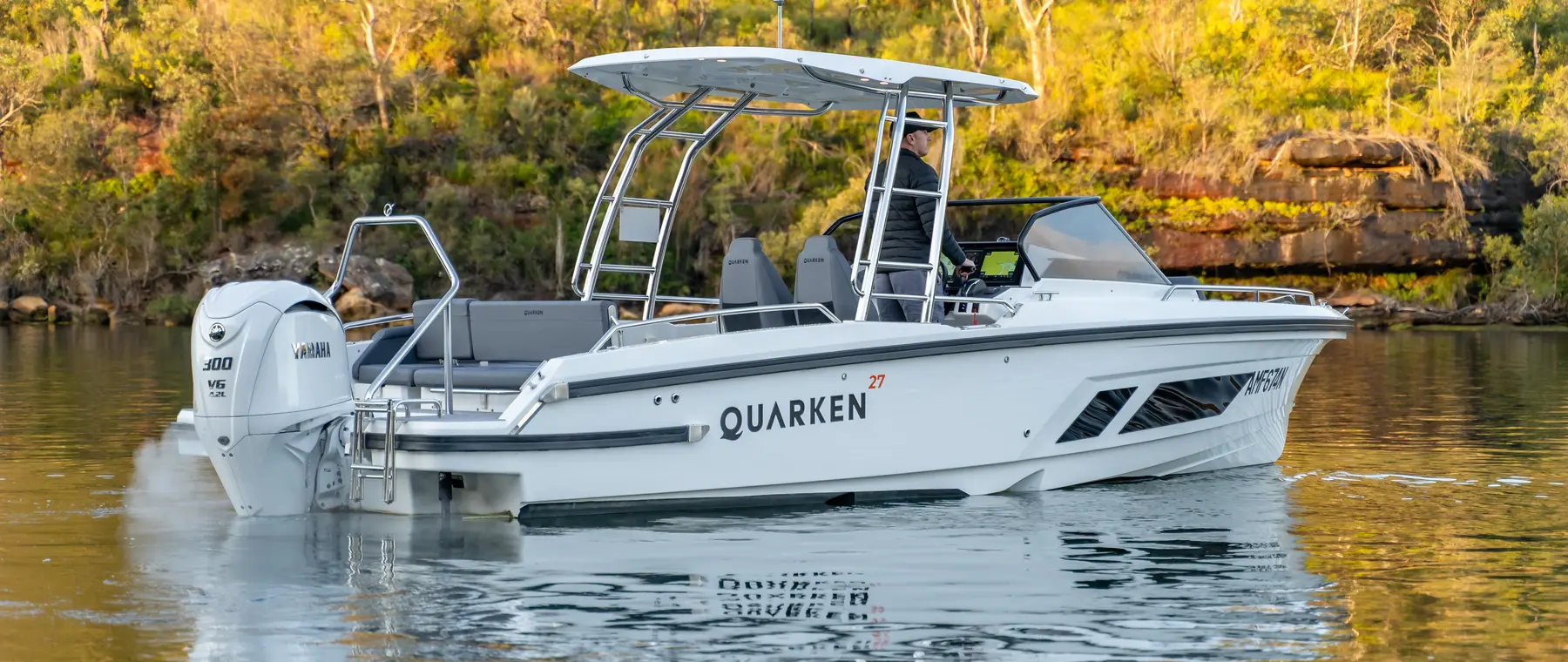 Quarken 27 T-Top — official manufacturer image