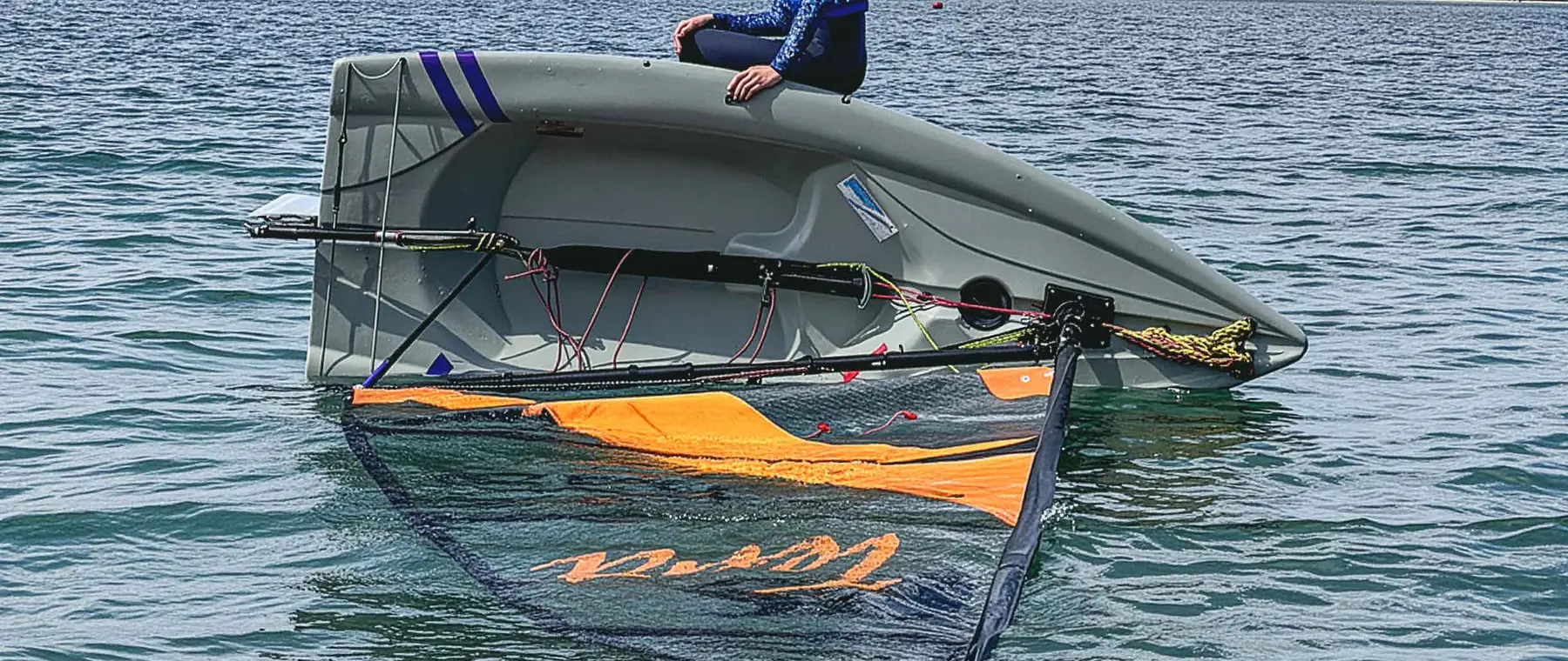 Official Spinlock Dinghy Mast Floats image