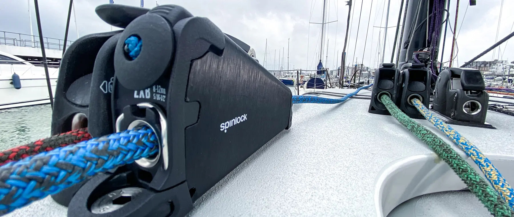 Official Spinlock ZXB Powerclutch launch image