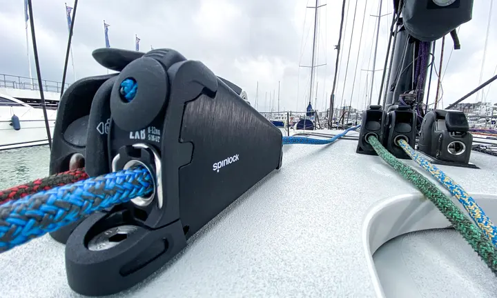 Official Spinlock ZXB Powerclutch launch image